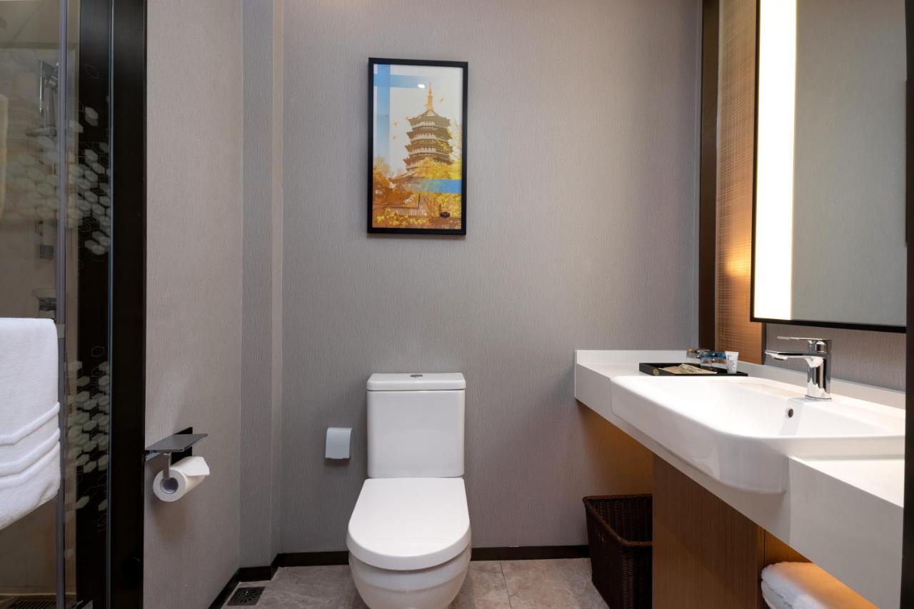 Hampton By Hilton Hangzhou West Lake Exteriör bild